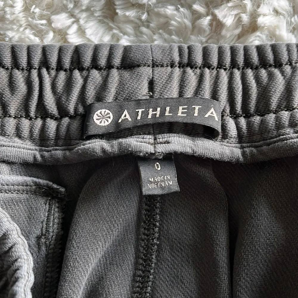 Athleta Farallon Short - Picture 4 of 4